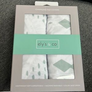 Elat’s & Co changing pad covers